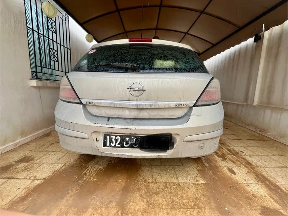 Carte voiture Opel Astra