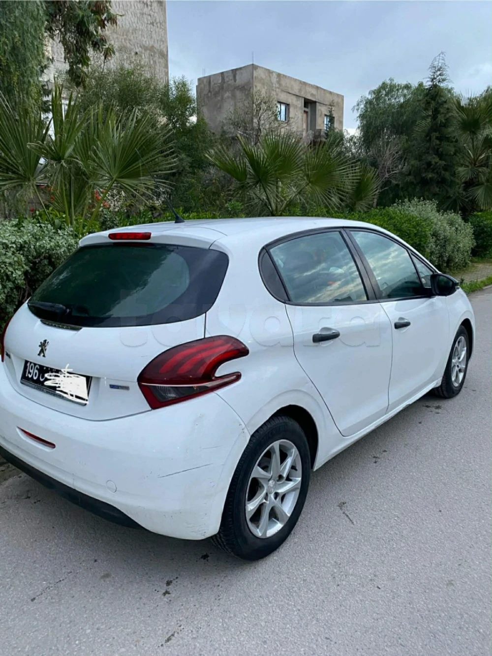 Carte voiture Peugeot 208