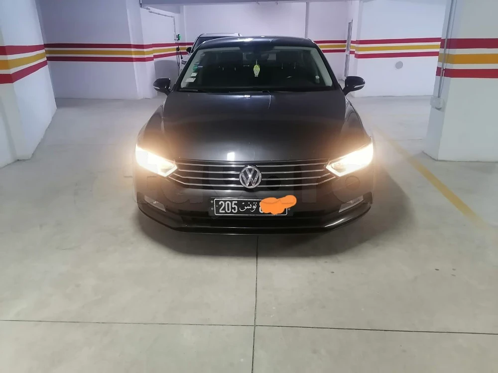 Carte voiture Volkswagen Passat