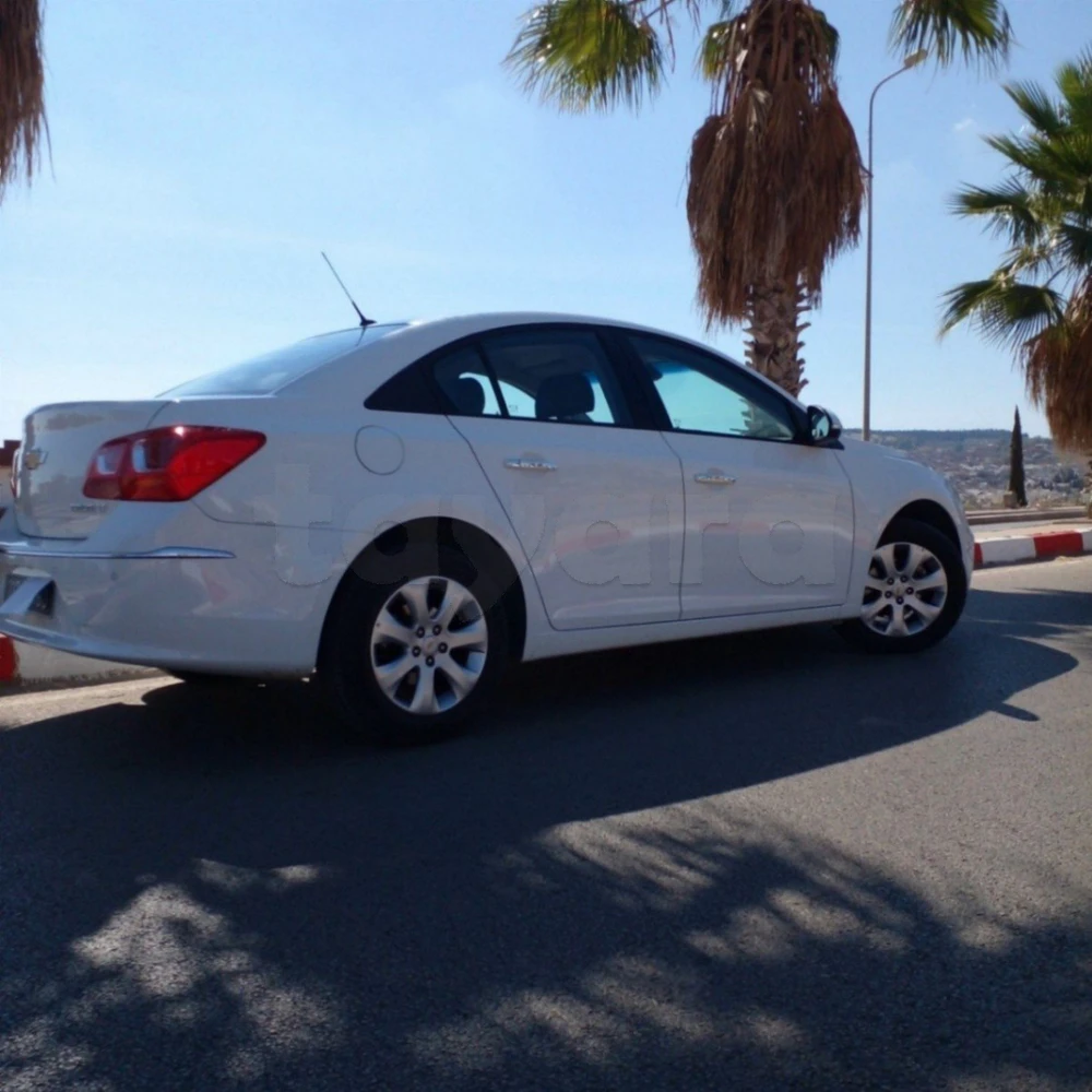 Carte voiture Chevrolet Cruze