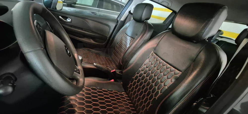 Carte voiture Renault Clio