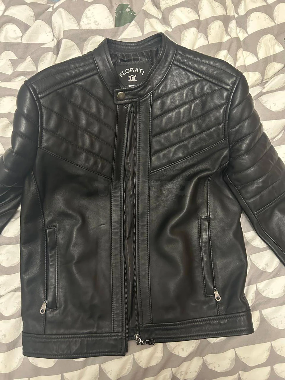 Veste en cuire