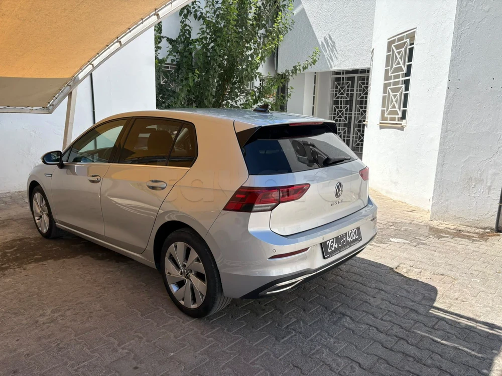 Volkswagen Golf 8
