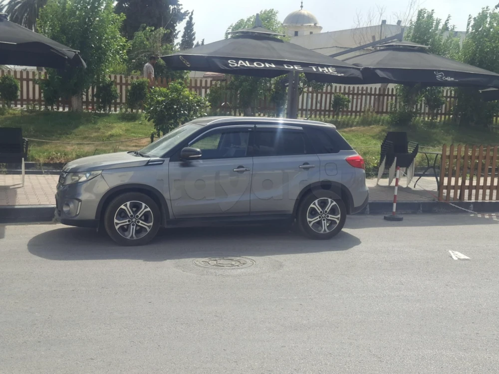 Carte voiture Suzuki Vitara