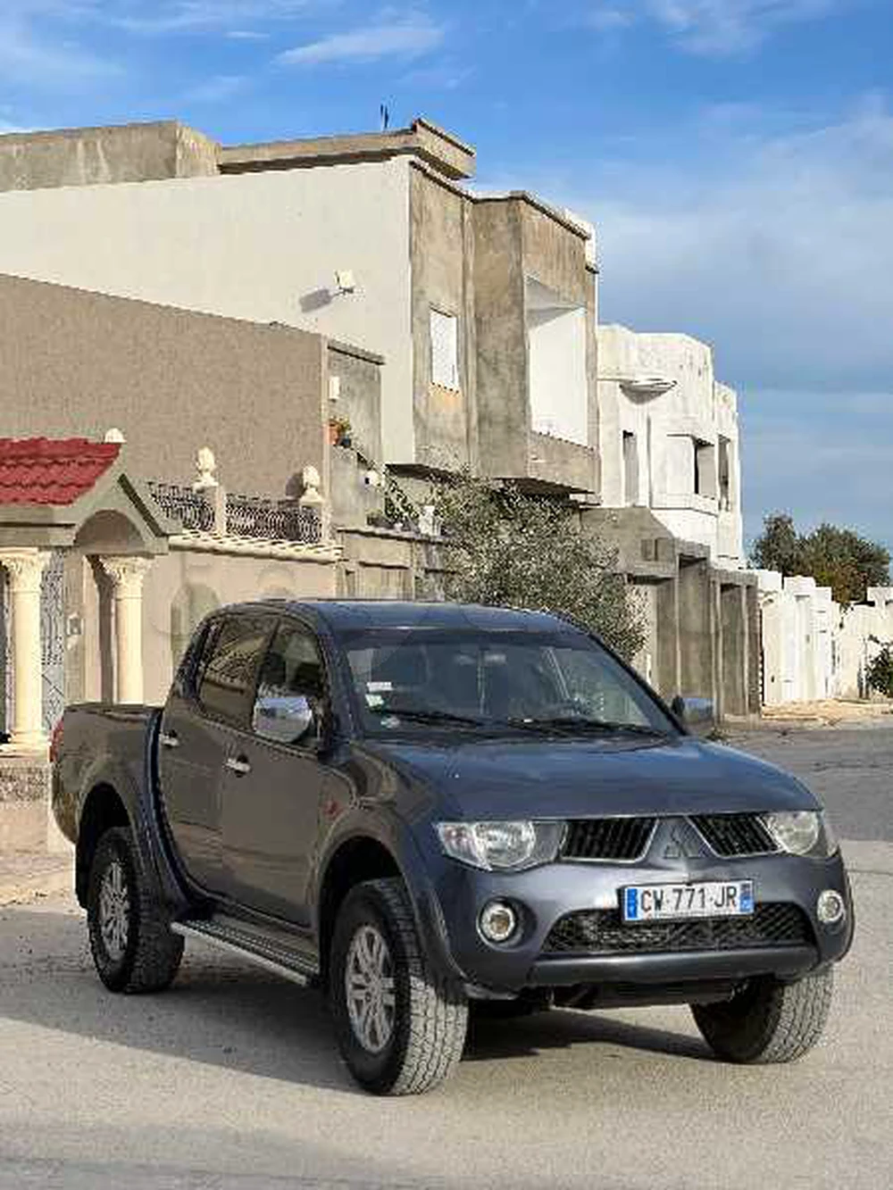 Carte voiture Mitsubishi L200