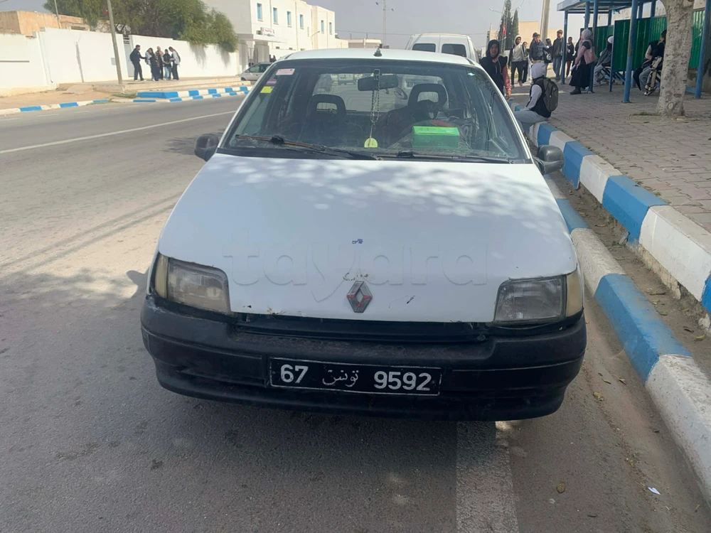 Carte voiture Renault Clio