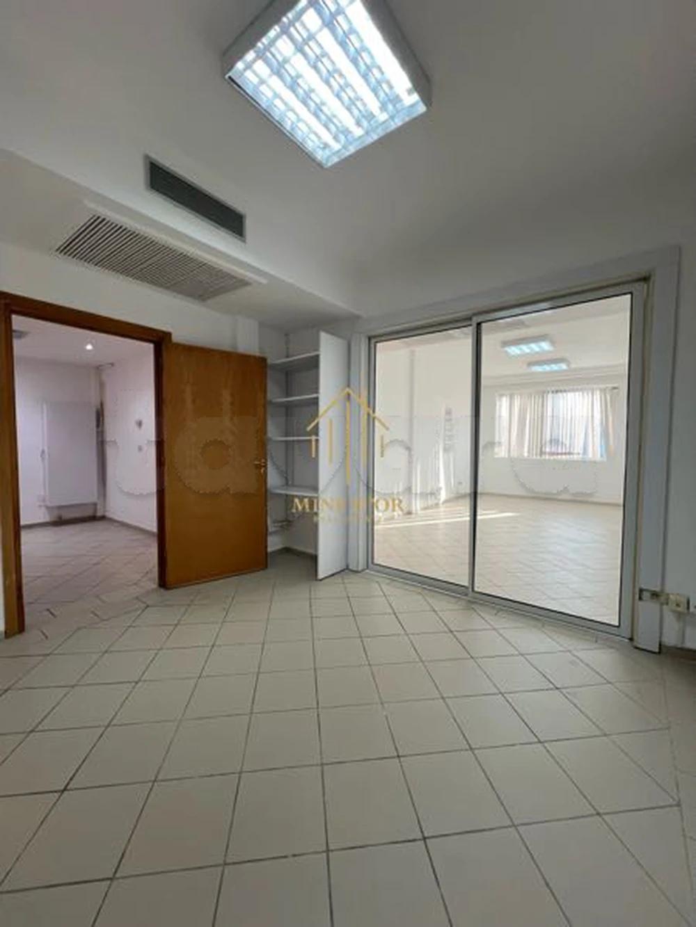 À Louer Bureau en 4espaces au Centre Urbain Nord