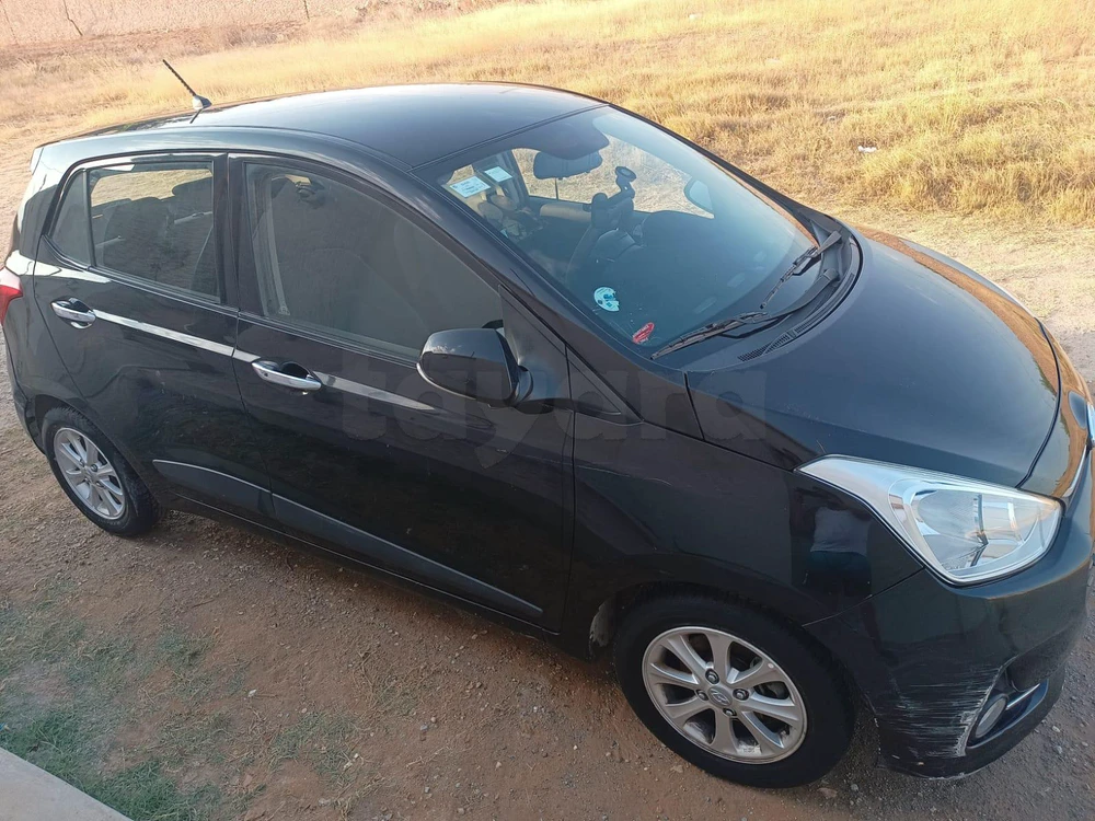 Carte voiture Hyundai Grand i10