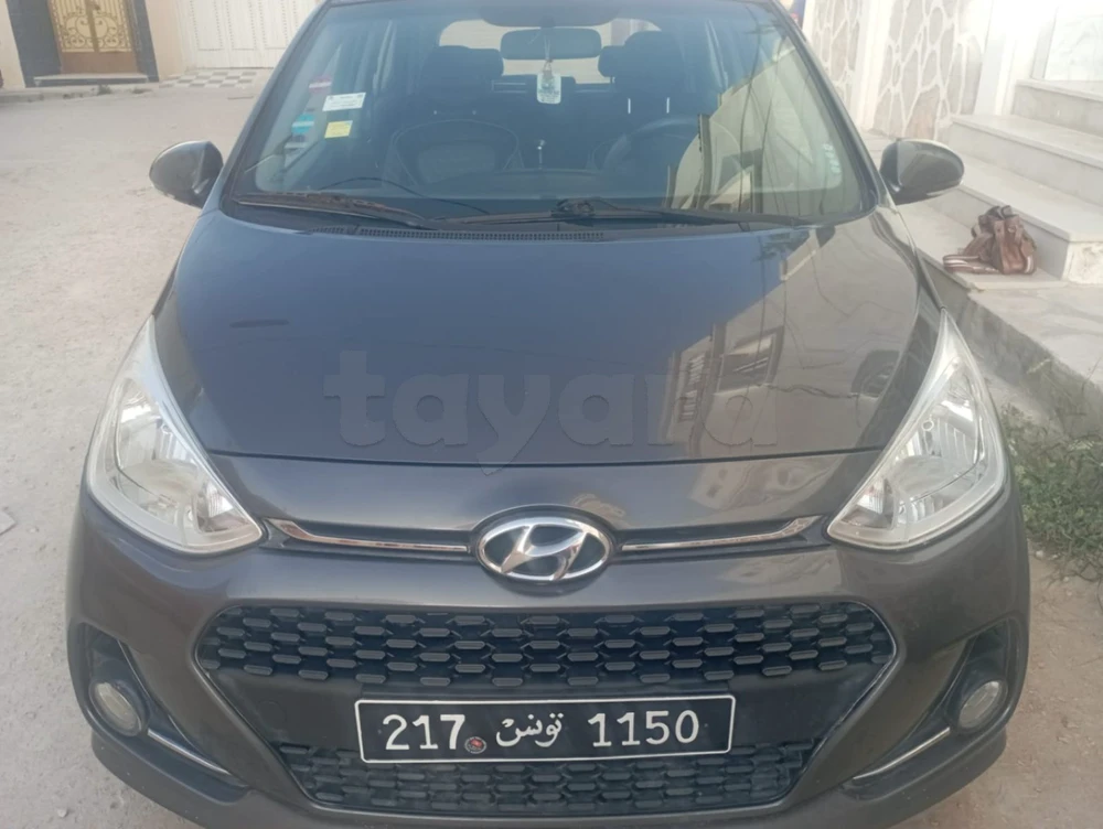 Carte voiture Hyundai i10
