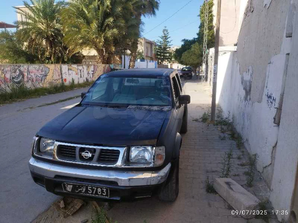Nissan Pick up