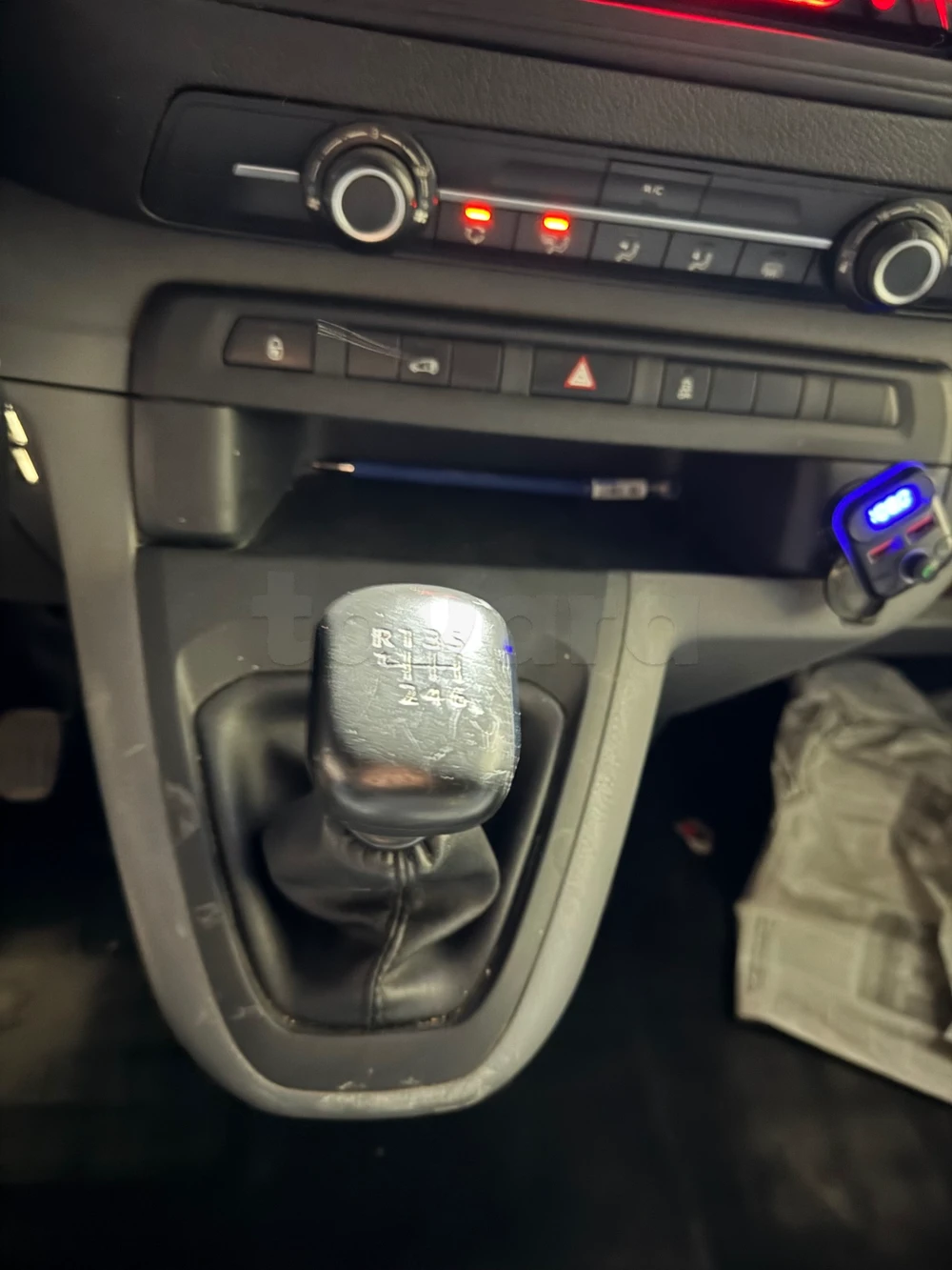 Carte voiture Peugeot Expert