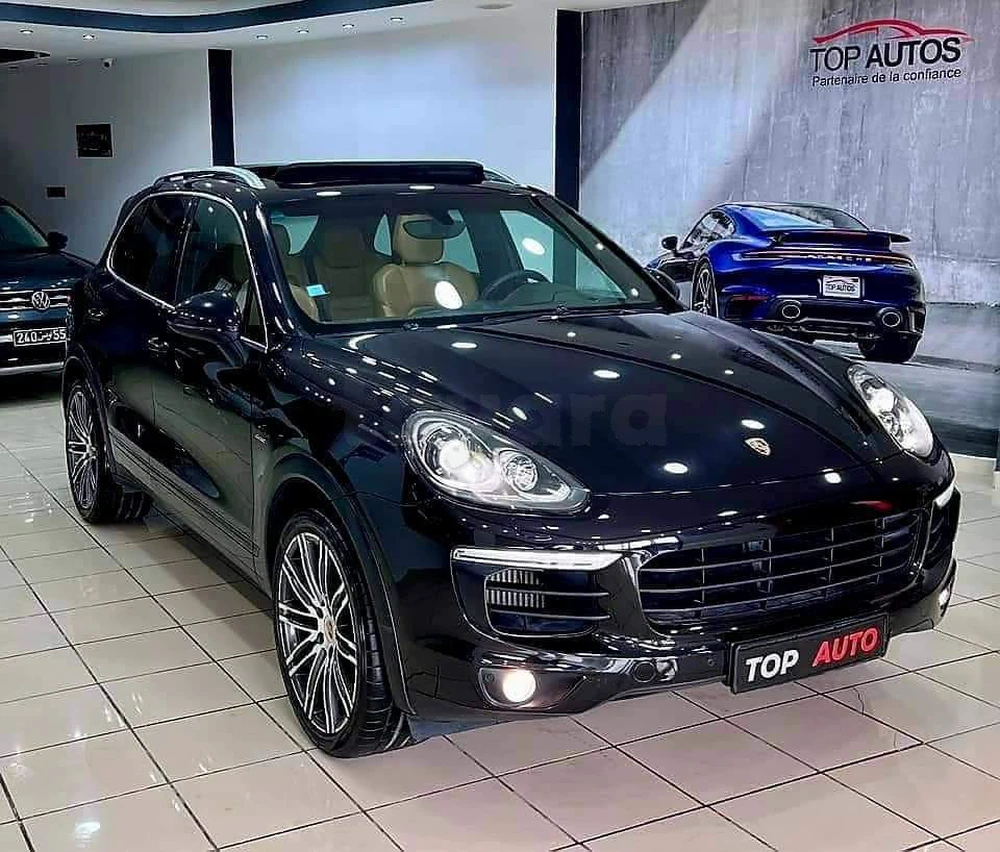 Carte voiture Porsche Cayenne