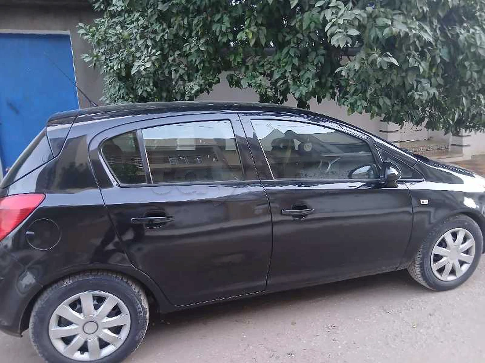 Carte voiture Opel Corsa