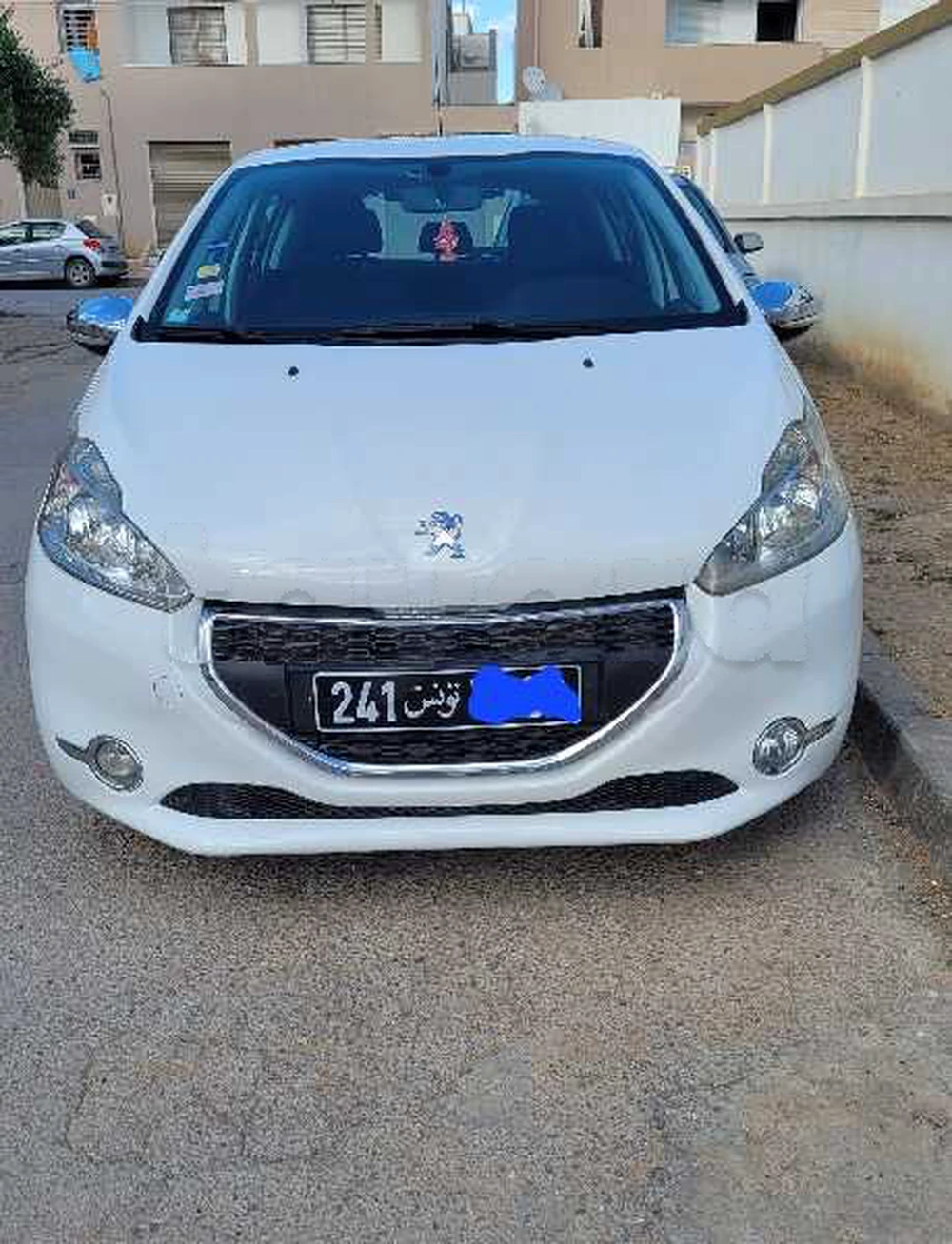 Carte voiture Peugeot 208