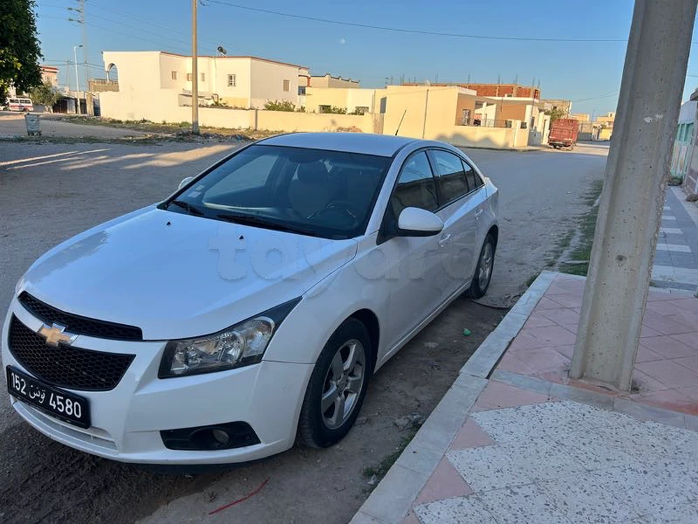 Carte voiture Chevrolet Cruze