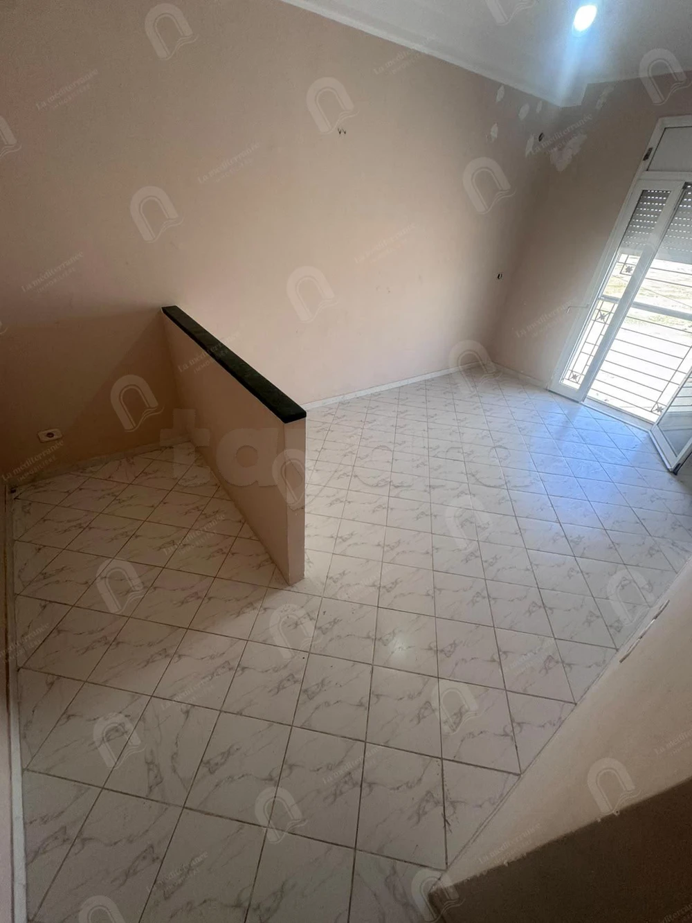A vendre un appartement S+2 à manouba