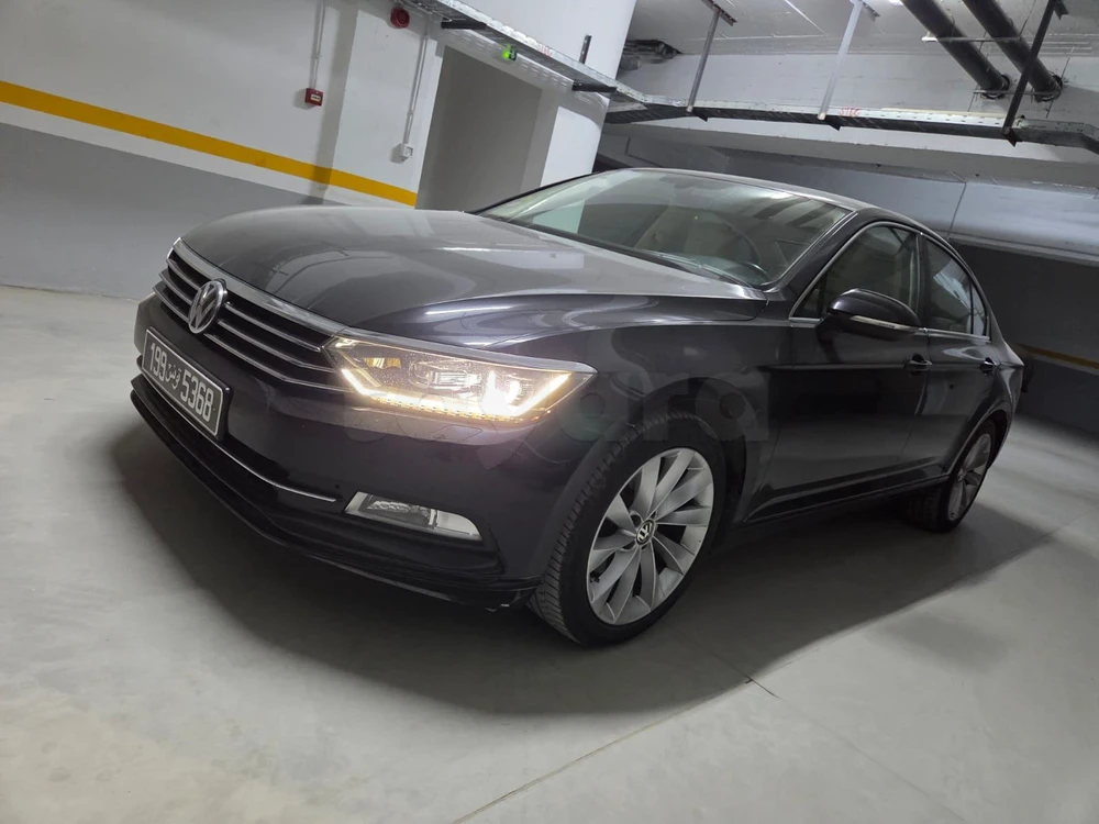 Carte voiture Volkswagen Passat