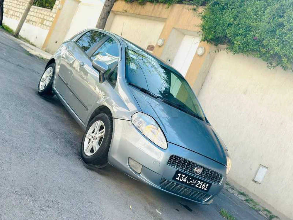 Carte voiture Fiat Punto