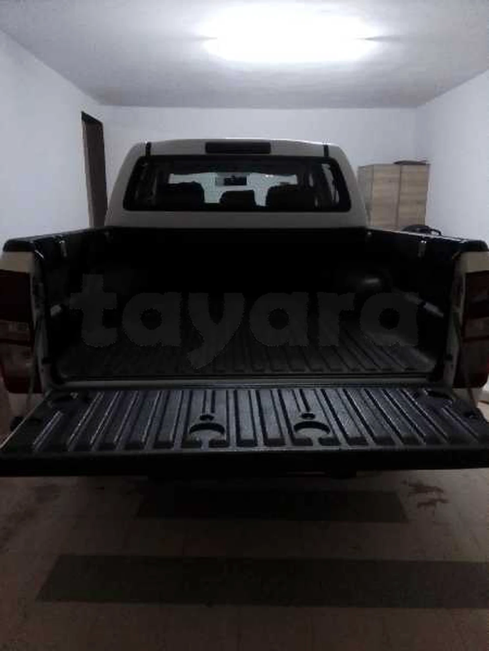 Carte voiture Isuzu D-Max