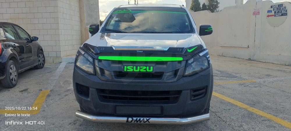 Carte voiture Isuzu D-Max