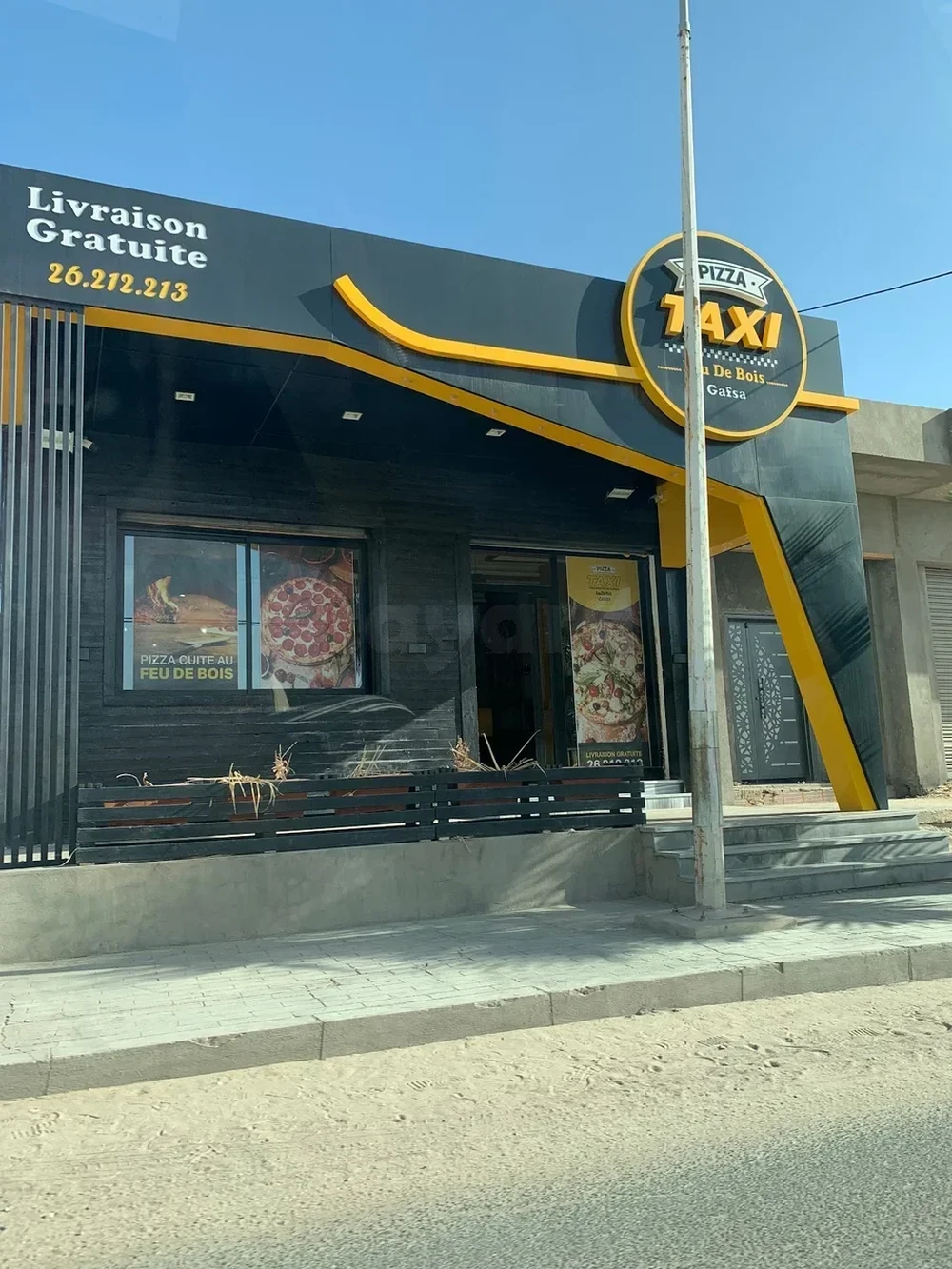 a louer Idéal Restauration, Franchise, Commerce ou Services Local Commercial de 150 m² – Rue du Egypte, Gafsa