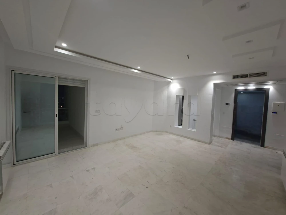 Appartement S+2 à Ennaser 2
