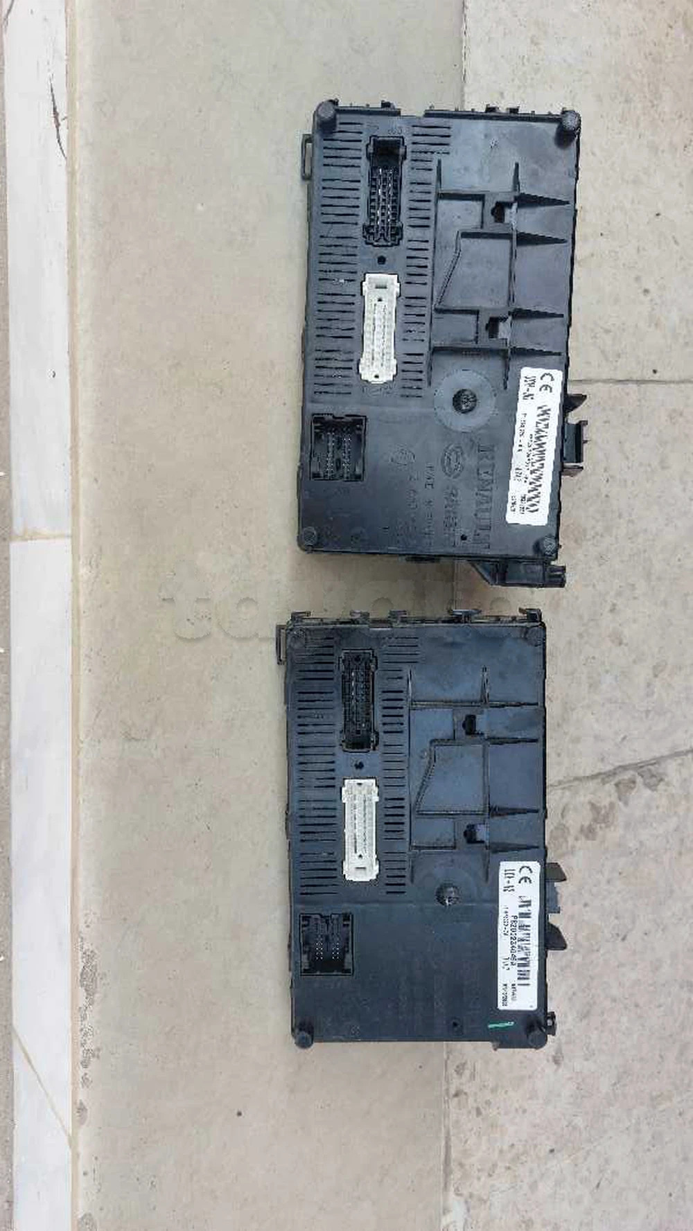 UCH-BG , UCH-NG Renault clio 2 phase 2 origine N° 22 630 478