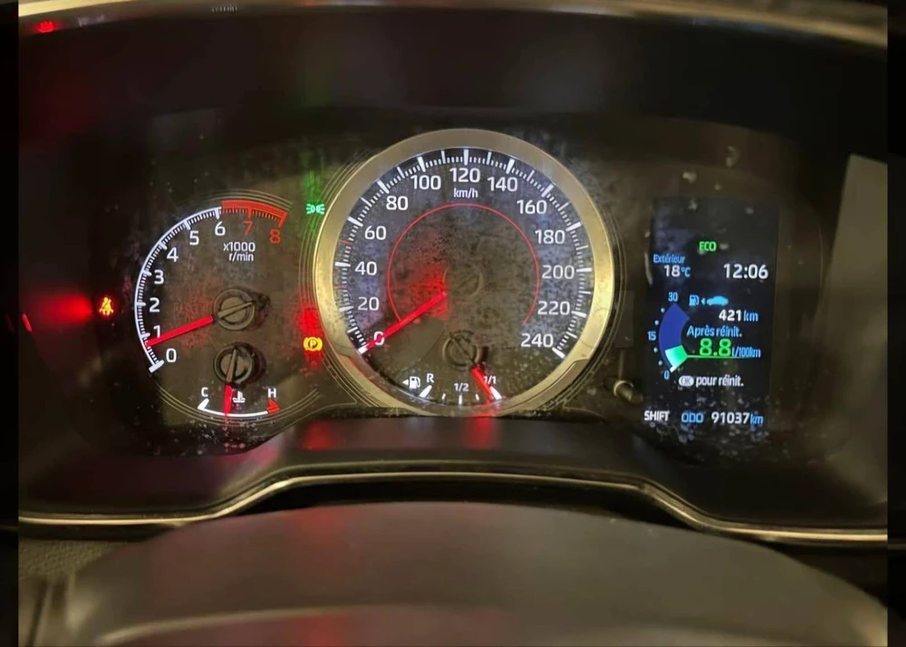 Carte voiture Toyota Corolla