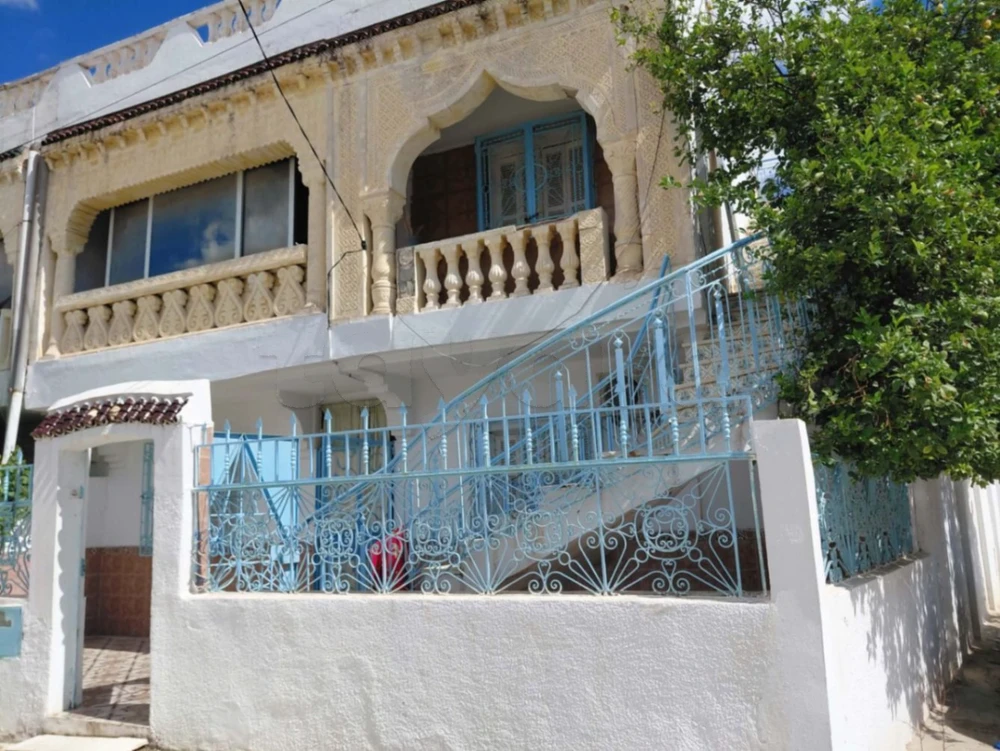 A Vendre maison à Etahrir Supérieur