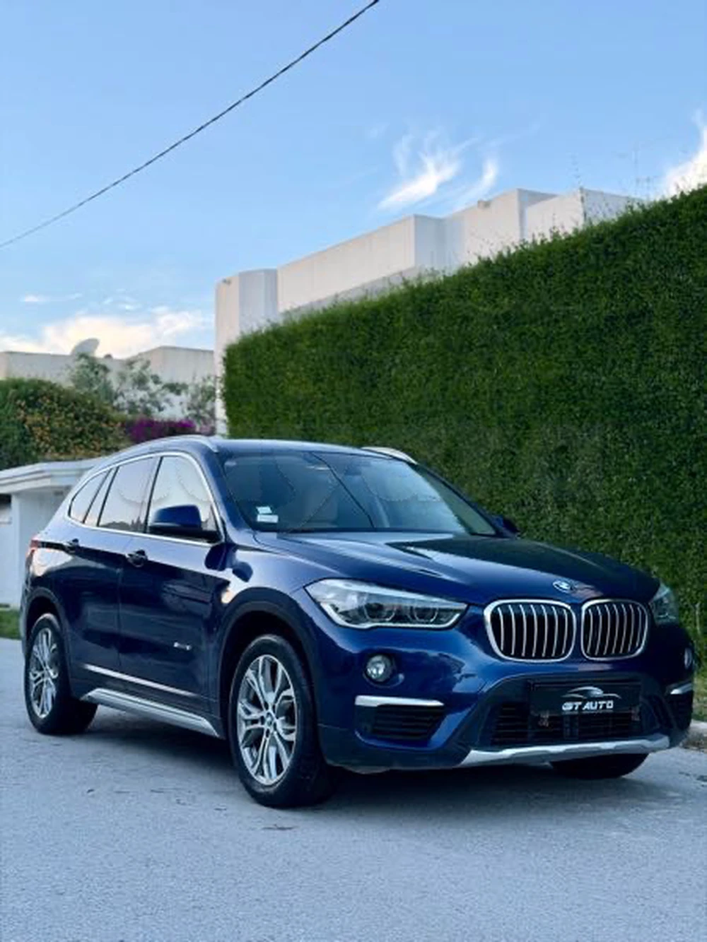 Carte voiture BMW X1