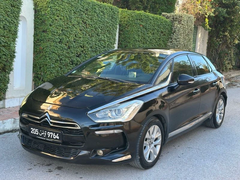 Citroen DS5