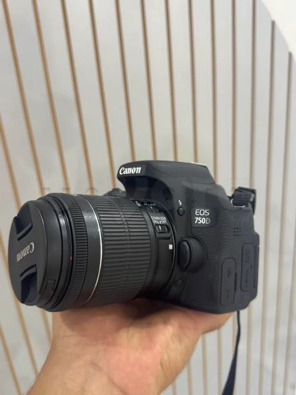 canon 750D