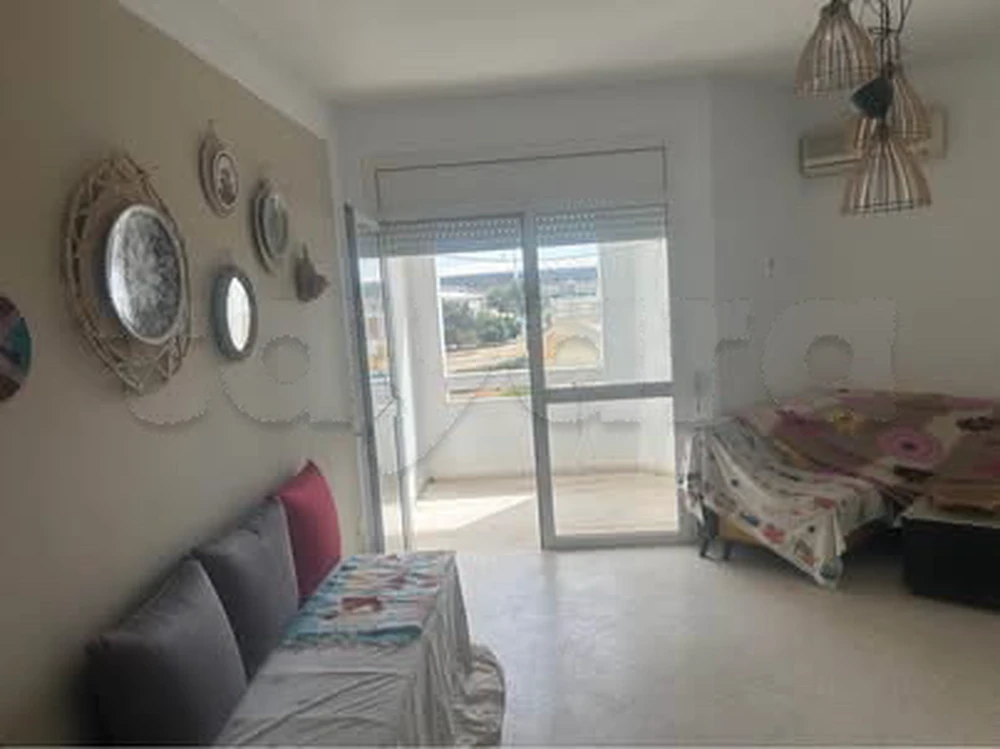 Appartement S+3 à Rades