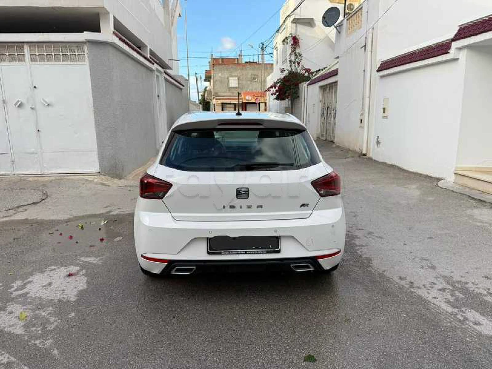 Carte voiture SEAT Ibiza