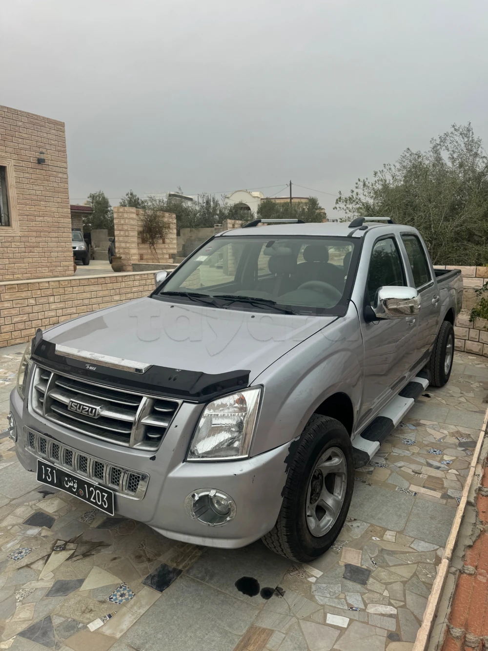 Carte voiture Isuzu D-Max