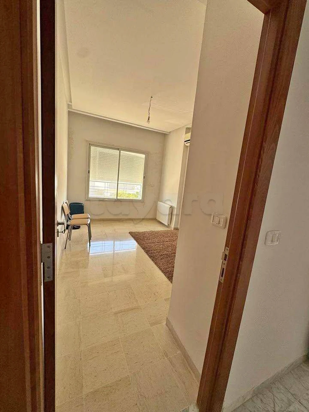 A VENDRE S+2 AVEC PARKING S - JARDINS EL MENZAH 2