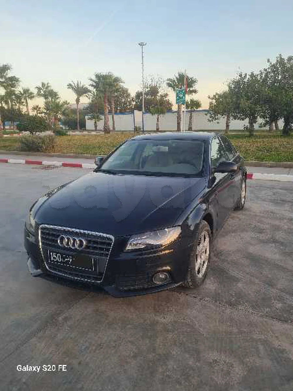 Carte voiture Audi A4