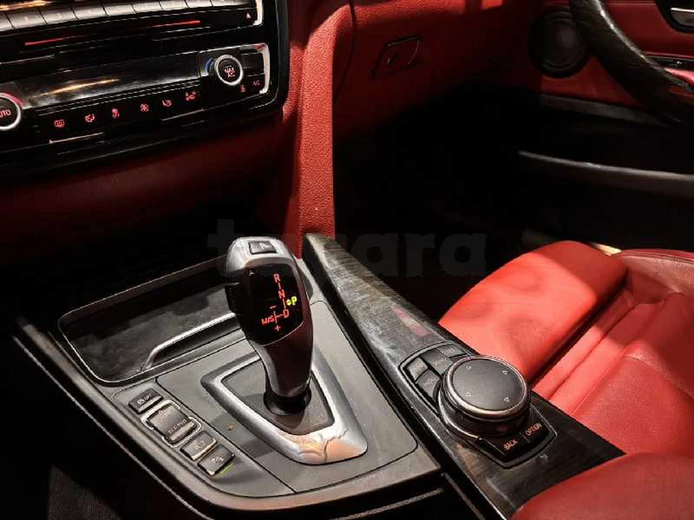 Carte voiture BMW Serie 4