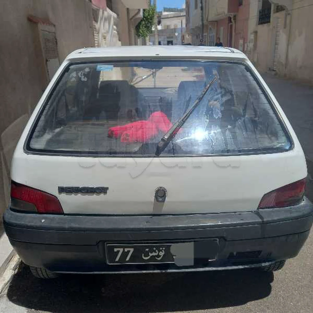 Peugeot 106