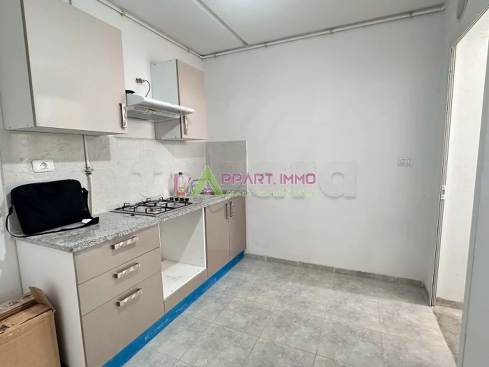 APPARTEMENT S+2 MOUROUJ Coté Marché Gros