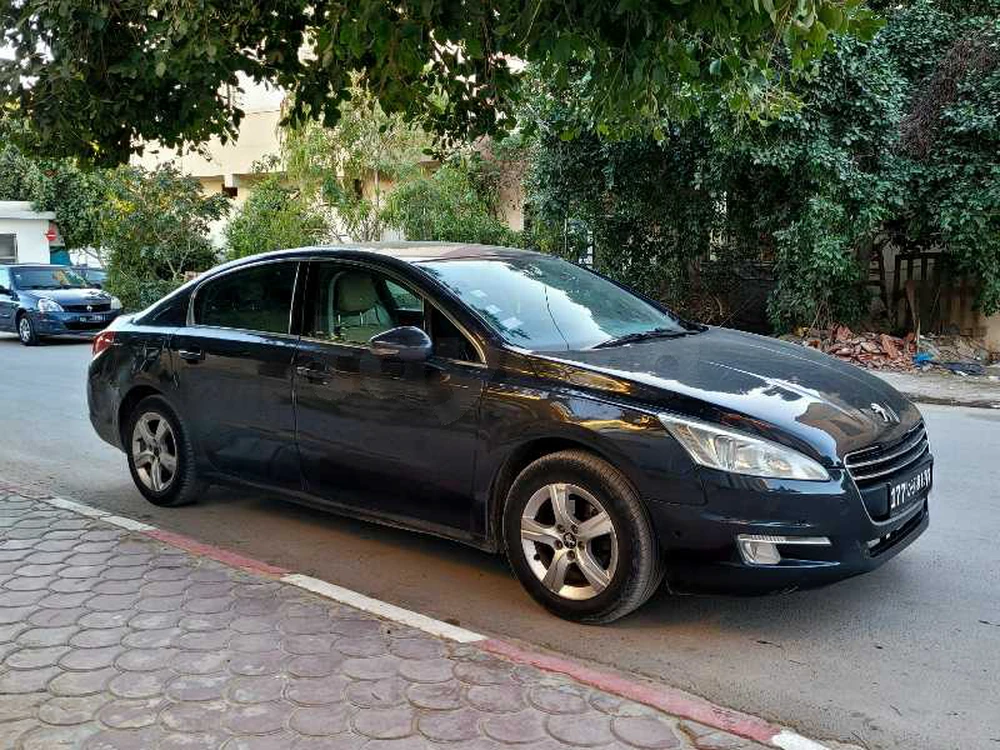 Carte voiture Peugeot 508