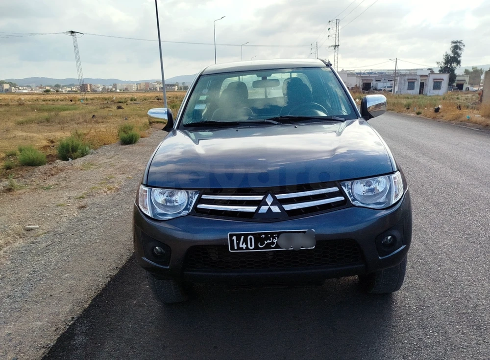 Mitsubishi L200