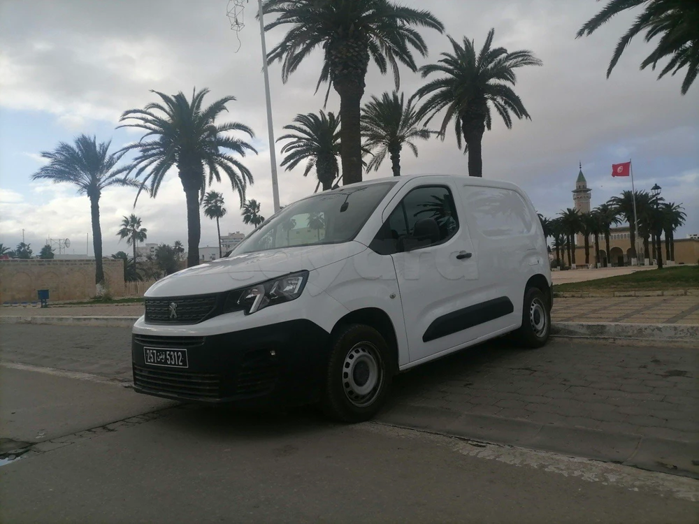 Carte voiture Peugeot Partner