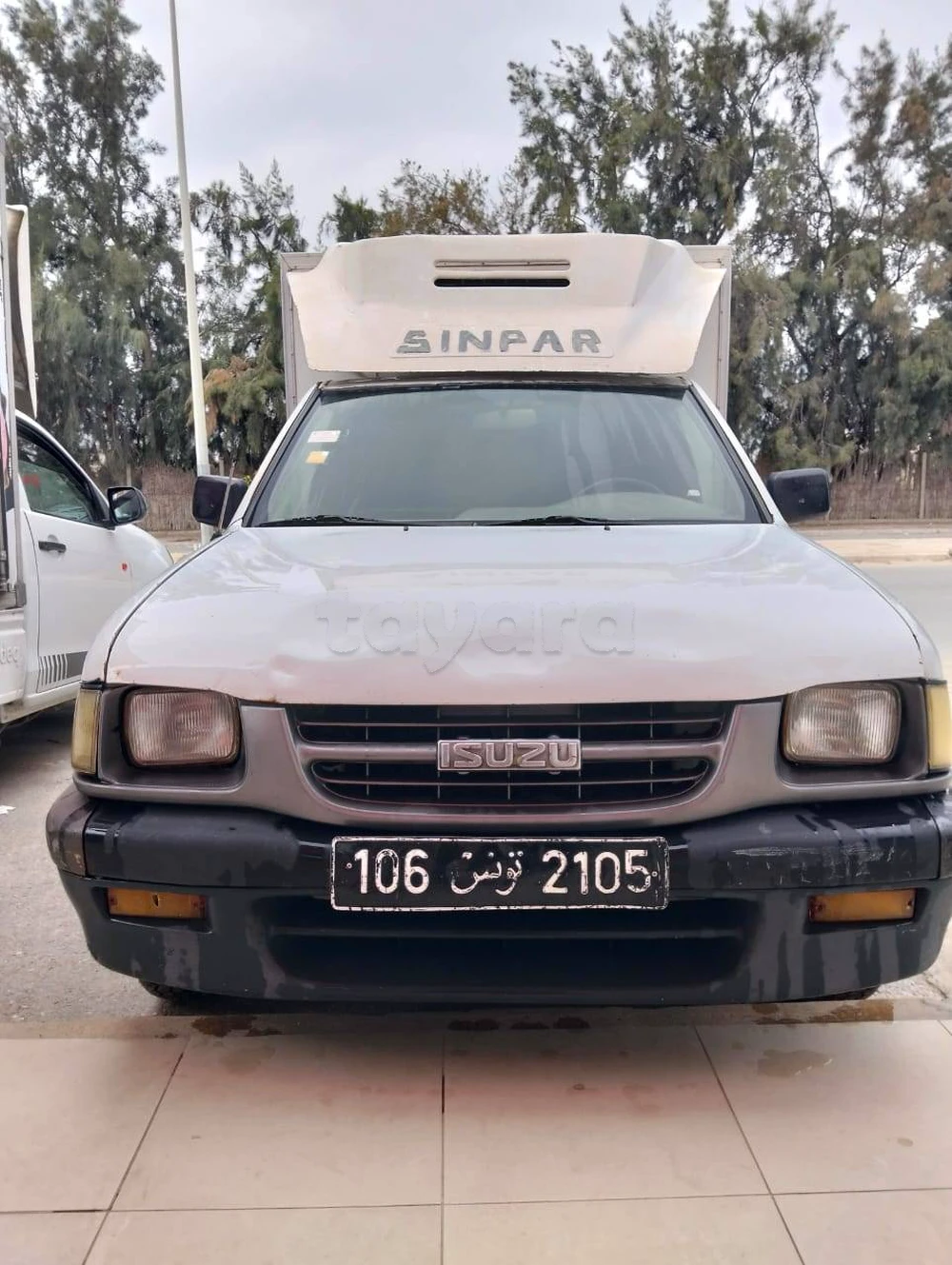 Carte voiture Isuzu D-Max