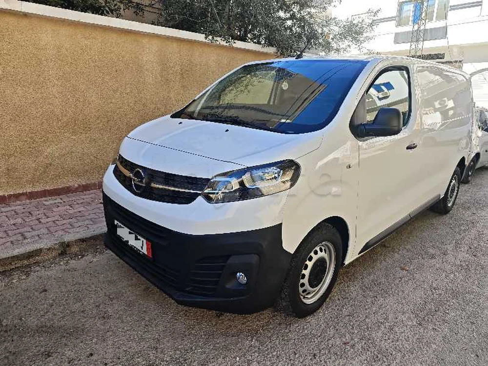 Carte voiture Opel Vivaro