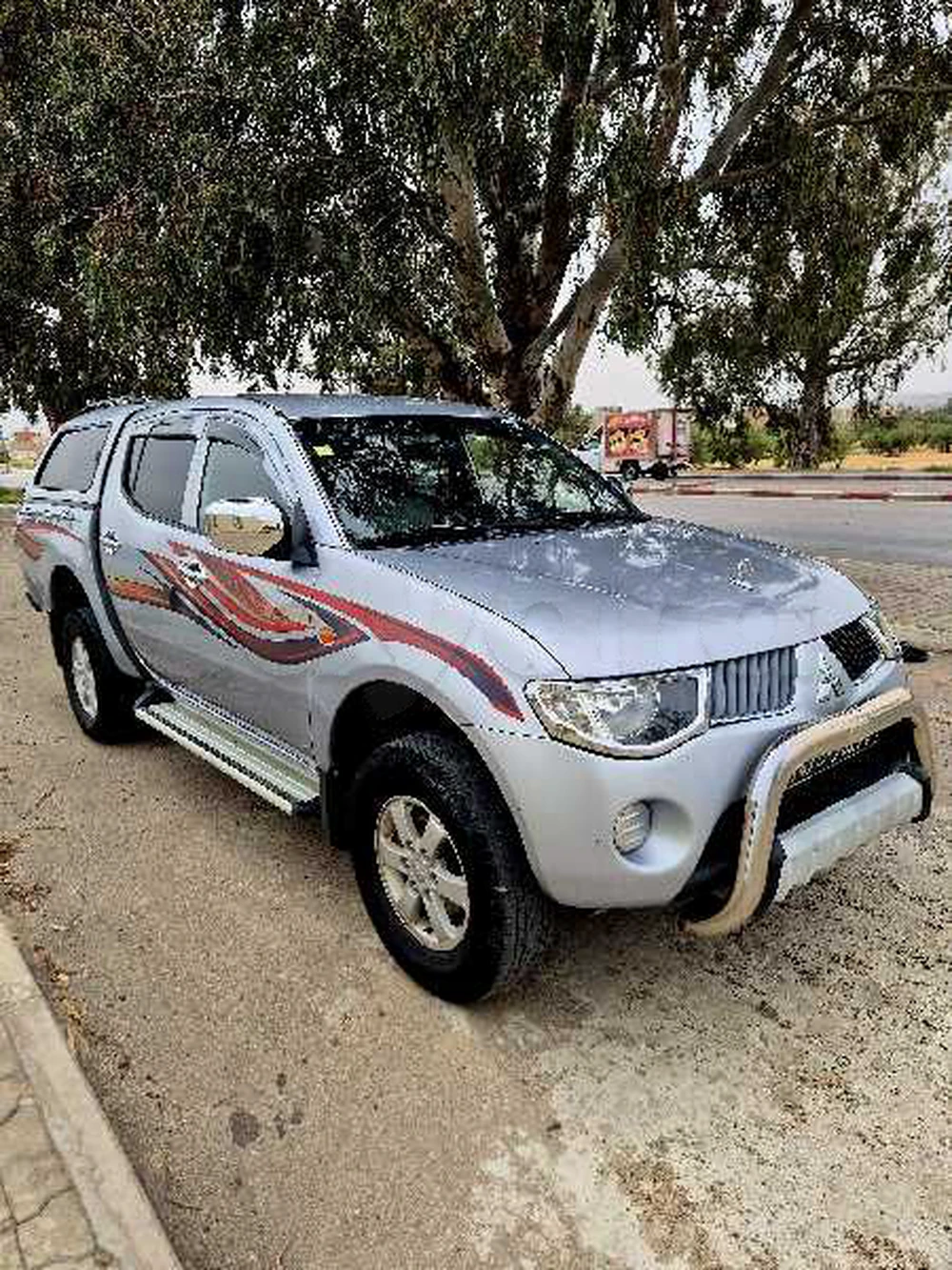 Carte voiture Mitsubishi L200