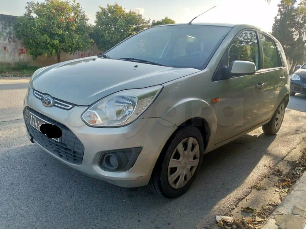 Carte voiture Ford Fiesta