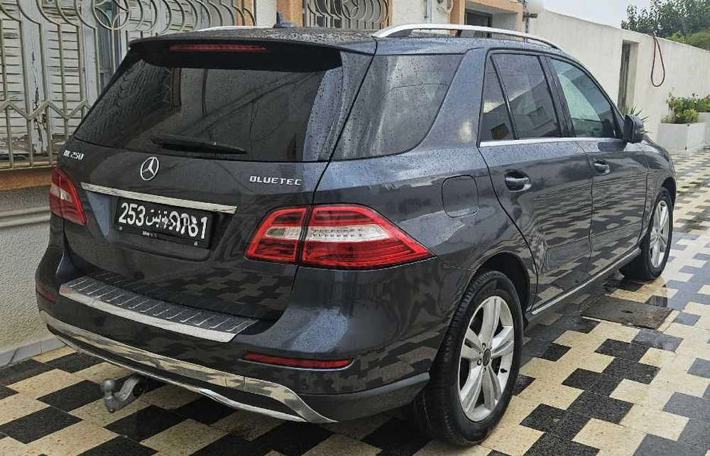 Carte voiture Mercedes-Benz Classe ML