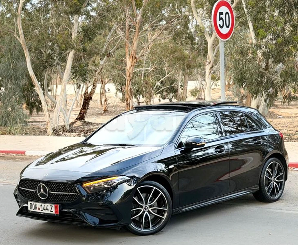 Carte voiture Mercedes-Benz Classe A