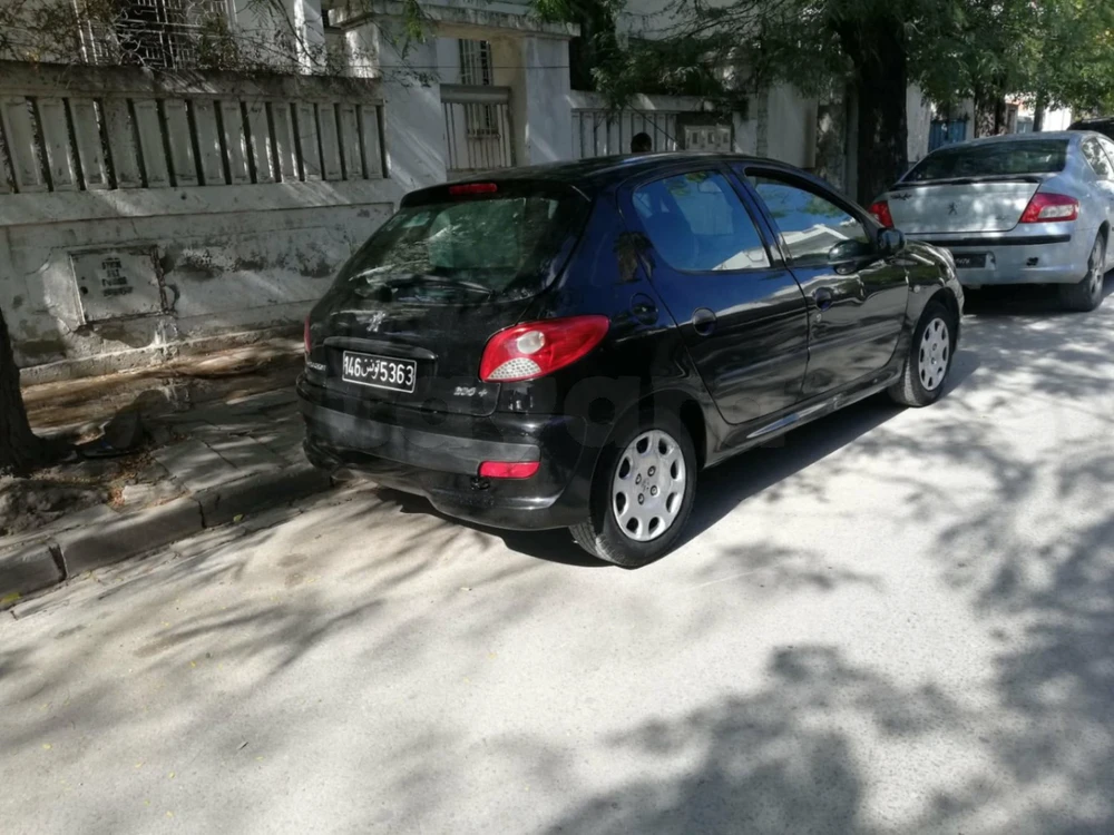 Peugeot 206